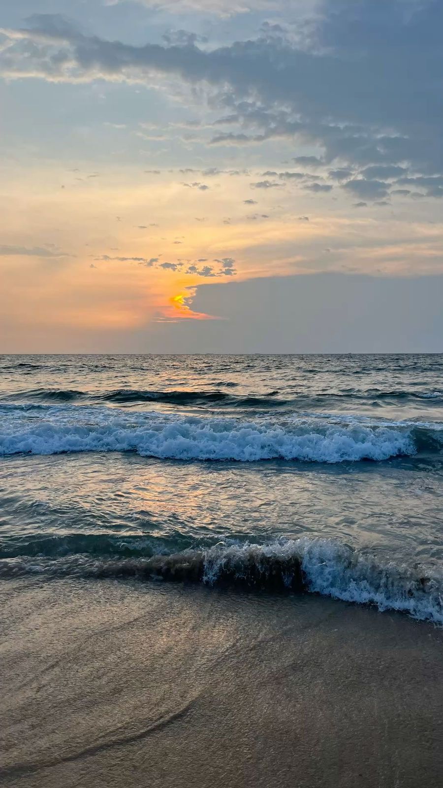 Beach Vibes 3